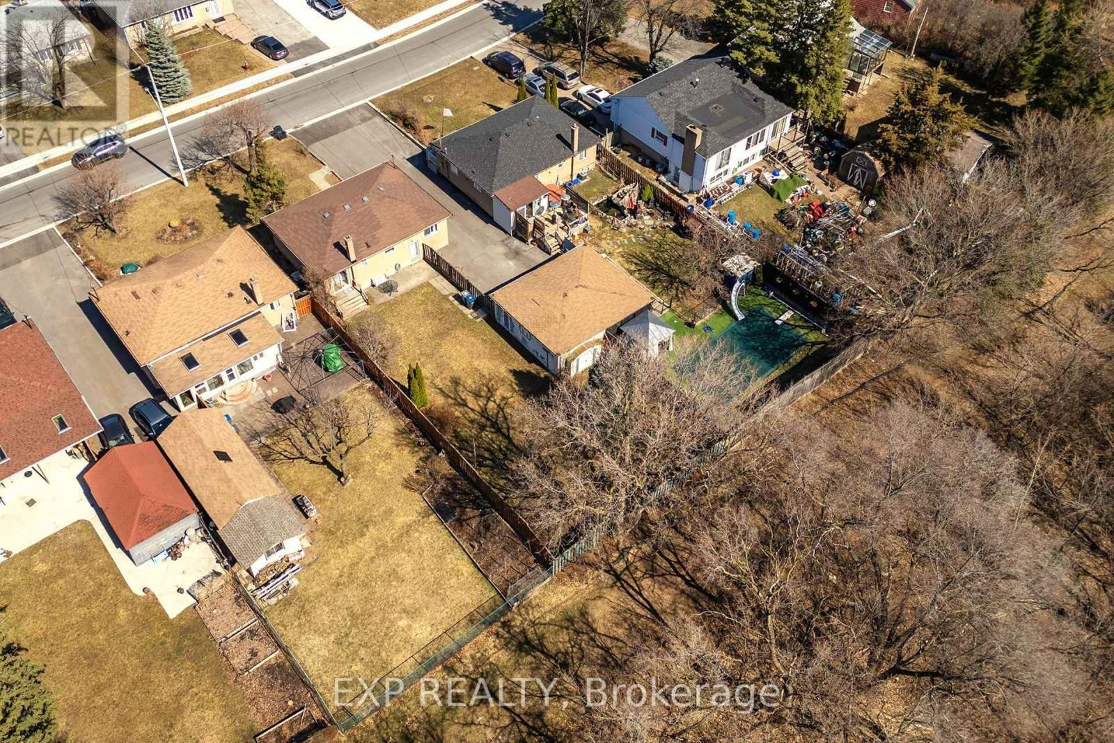 7028 JUSTINE DRIVE Image 23