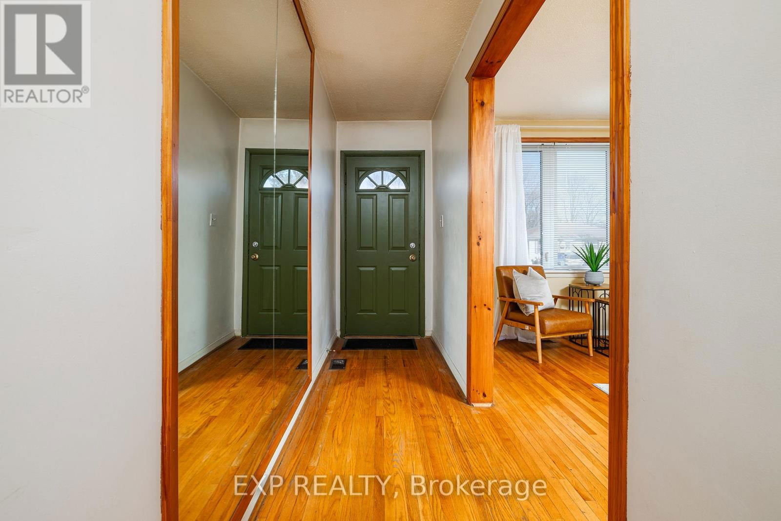7028 JUSTINE DRIVE Image 4