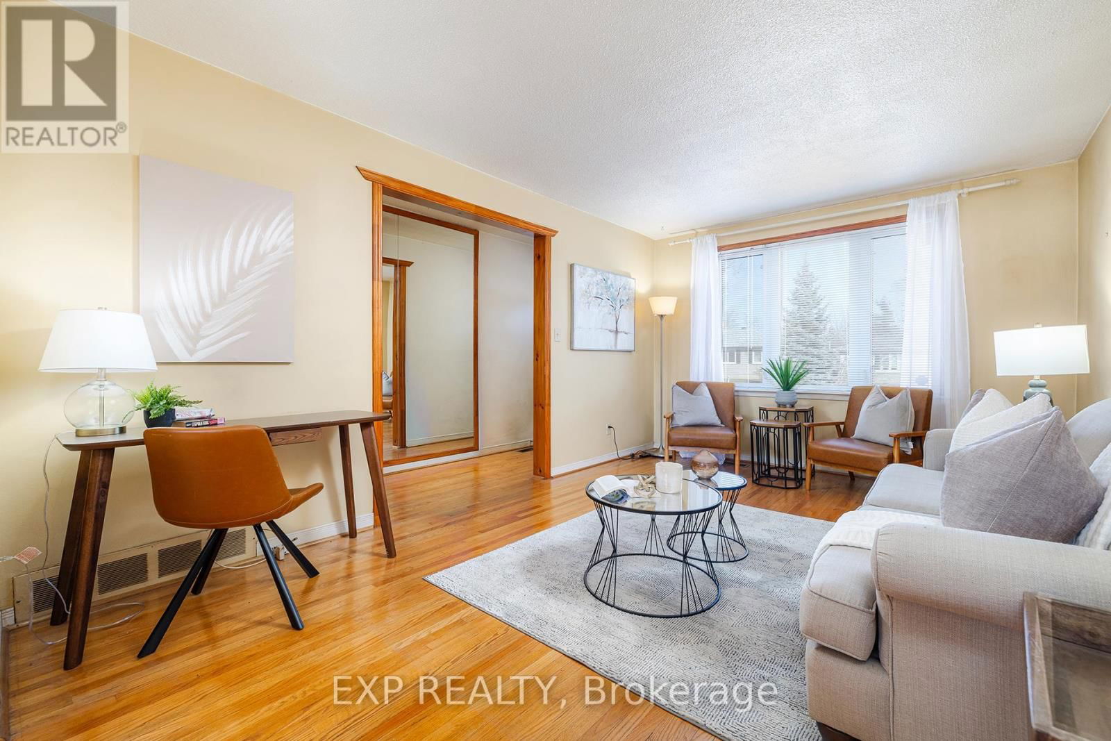 7028 JUSTINE DRIVE Image 6
