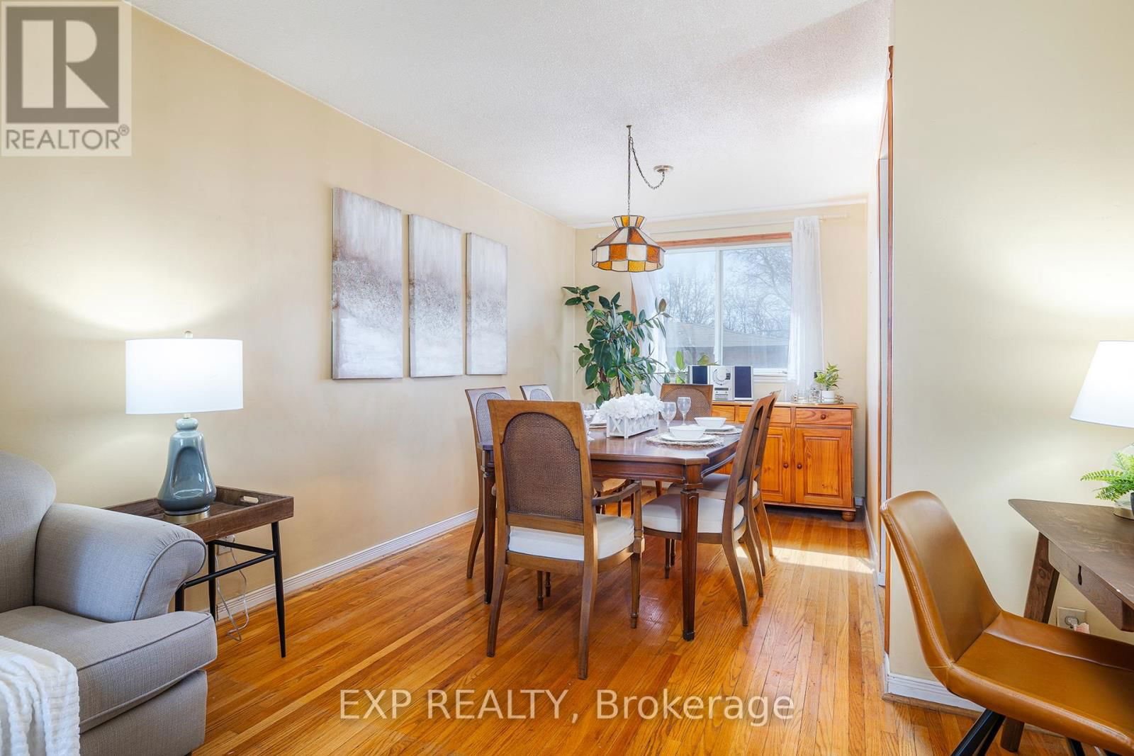 7028 JUSTINE DRIVE Image 8