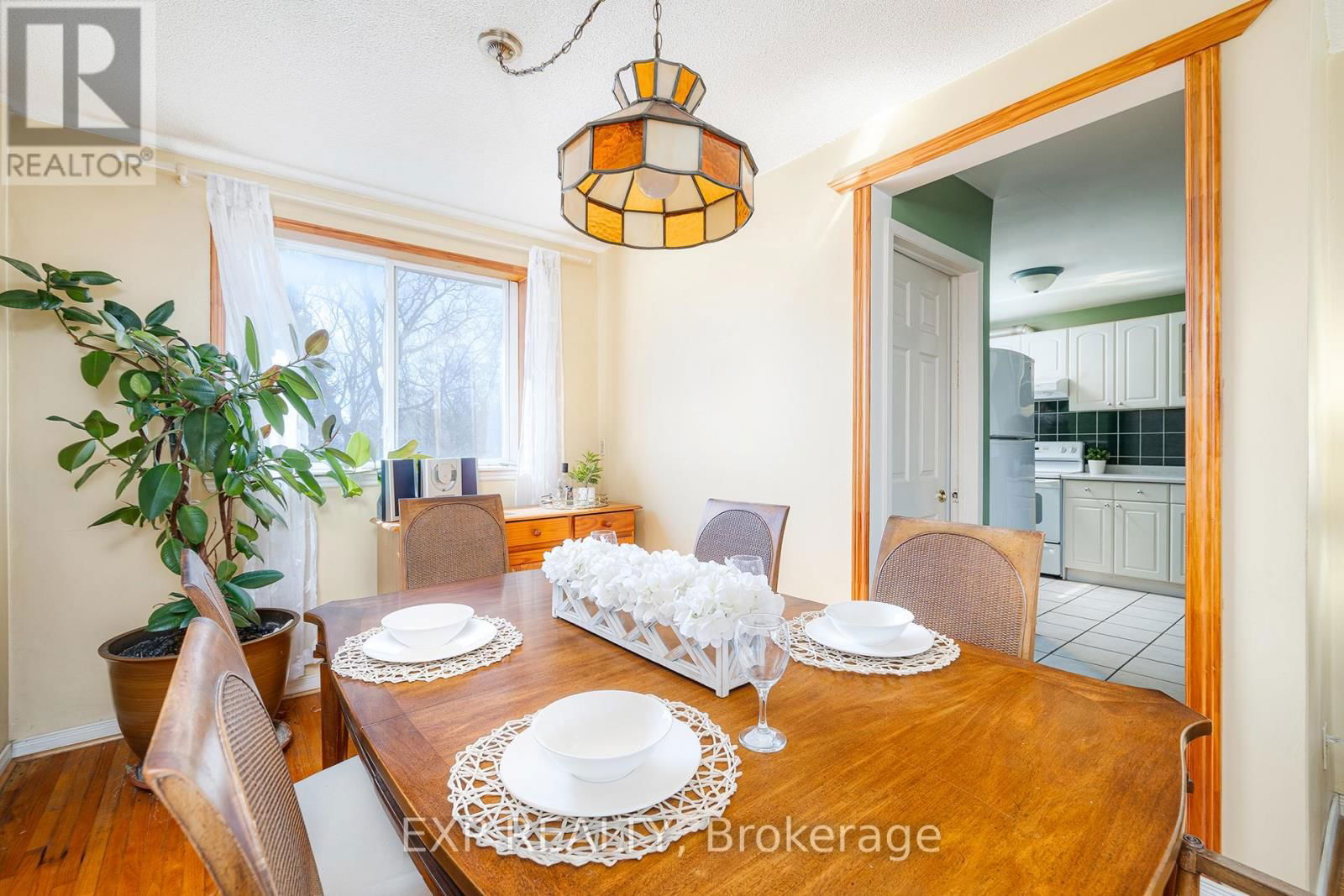 7028 JUSTINE DRIVE Image 9