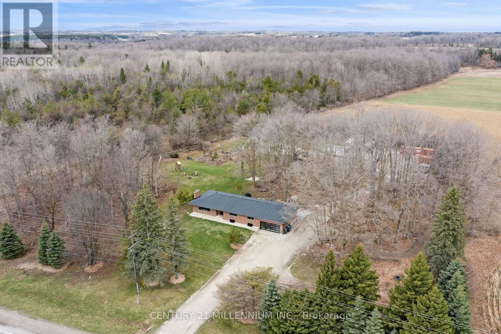 774 CHARLESTON SIDEROAD Image 3