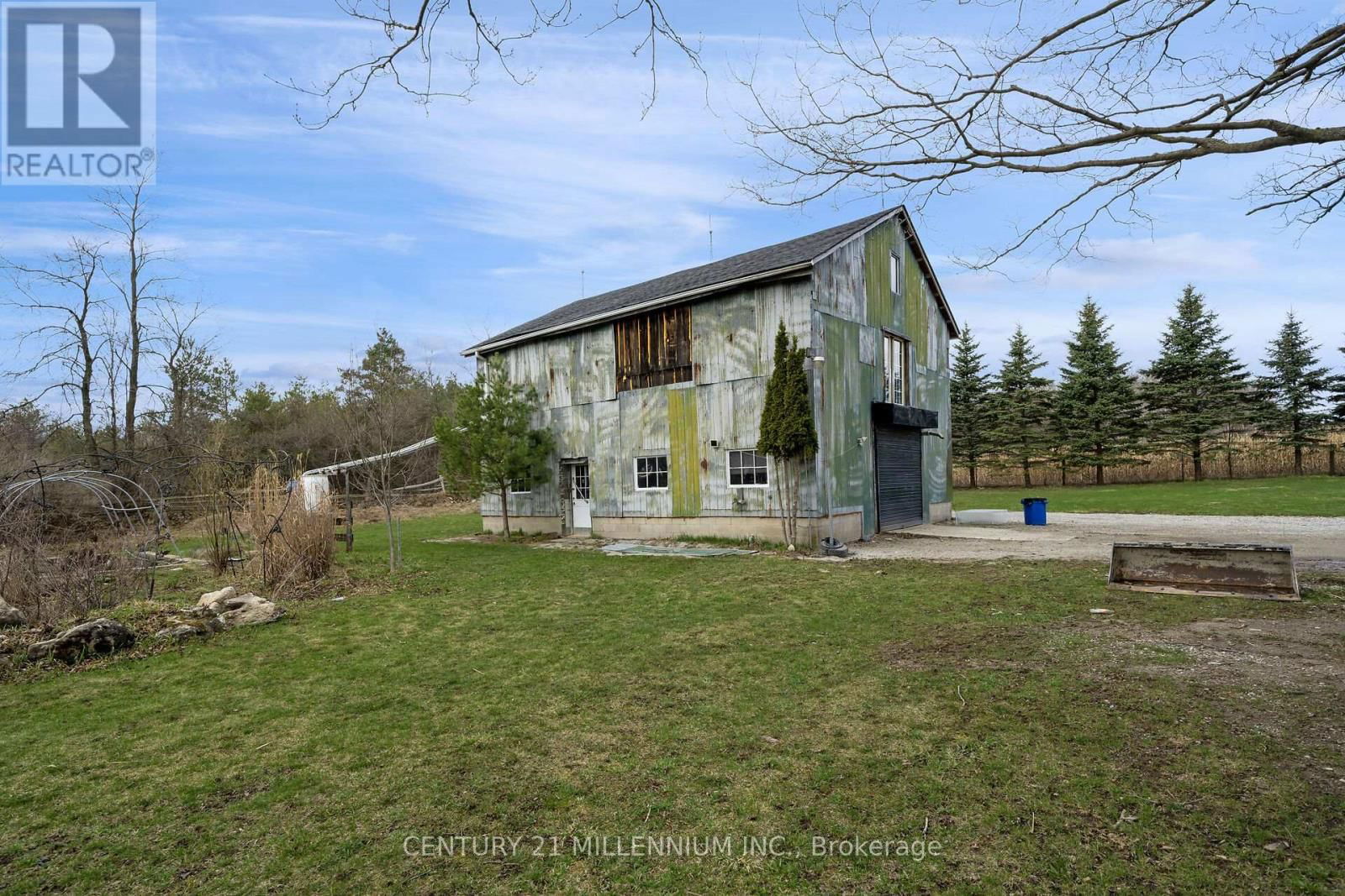 774 CHARLESTON SIDEROAD Image 30
