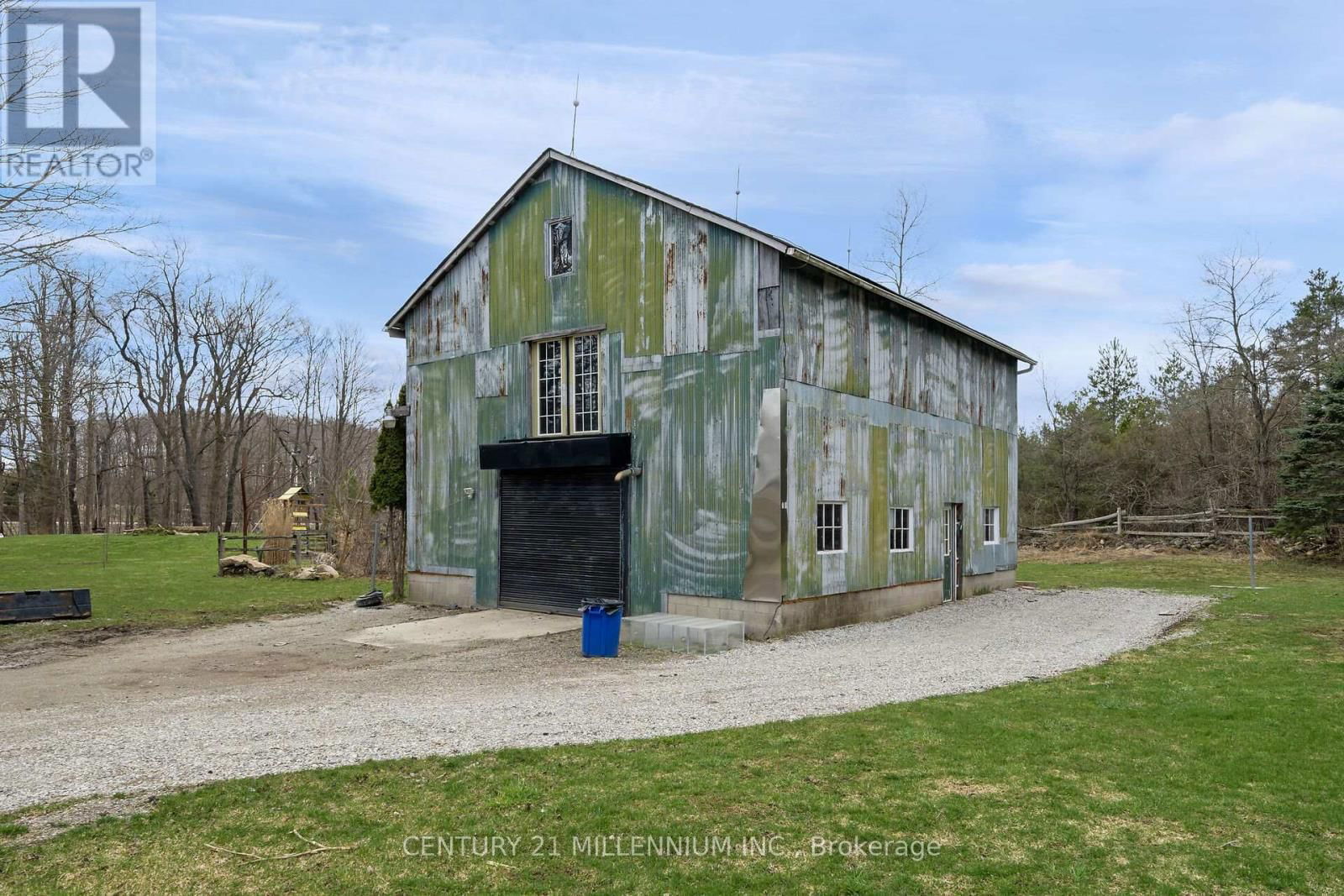 774 CHARLESTON SIDEROAD Image 31