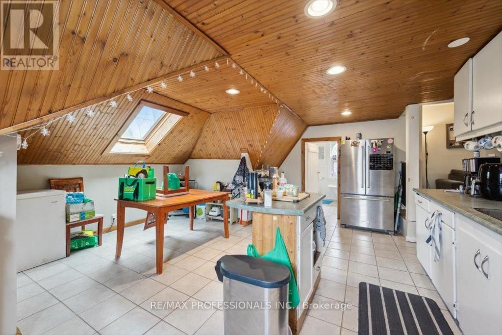 31 BROCK STREET Image 32