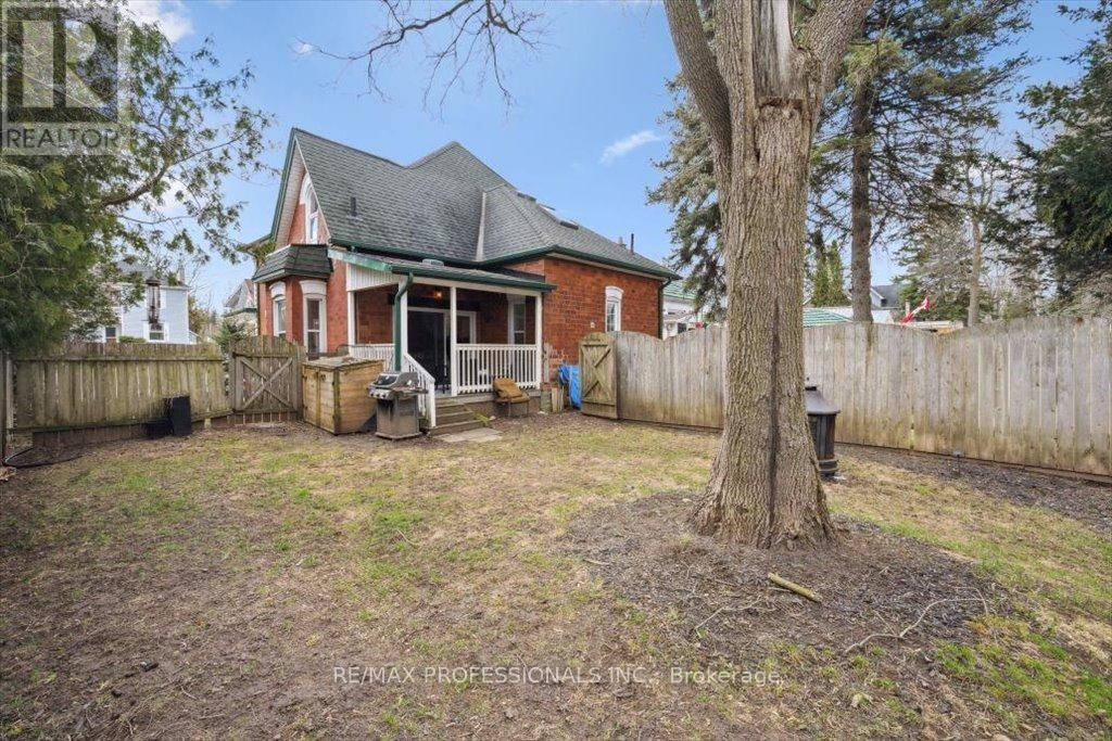 31 BROCK STREET Image 46