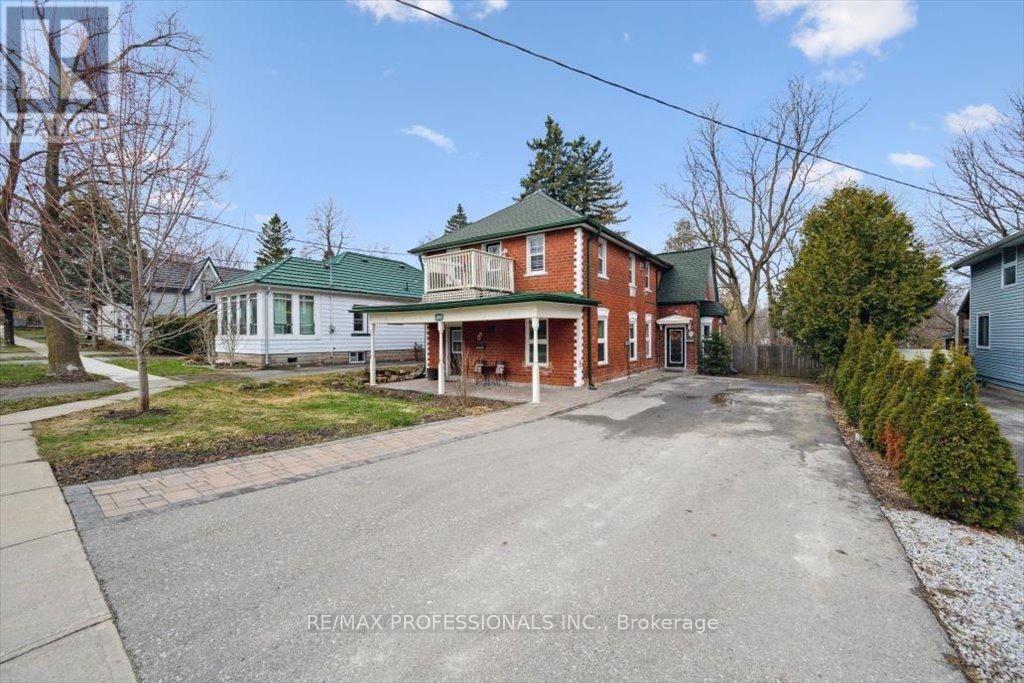 31 BROCK STREET Image 50
