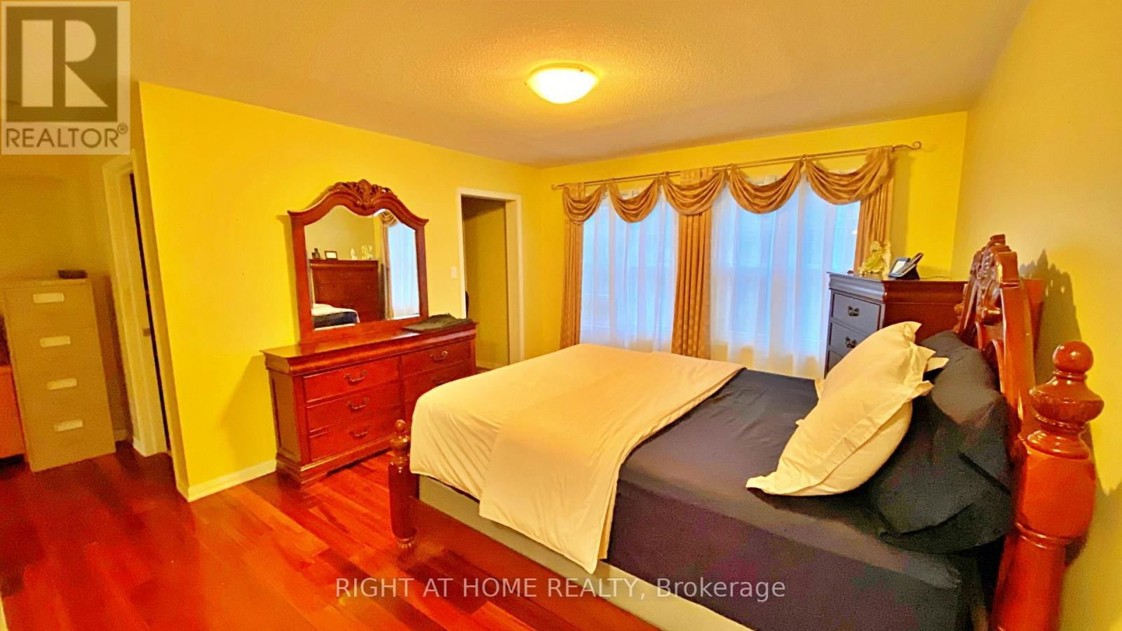 664 HOLLY AVENUE Image 15