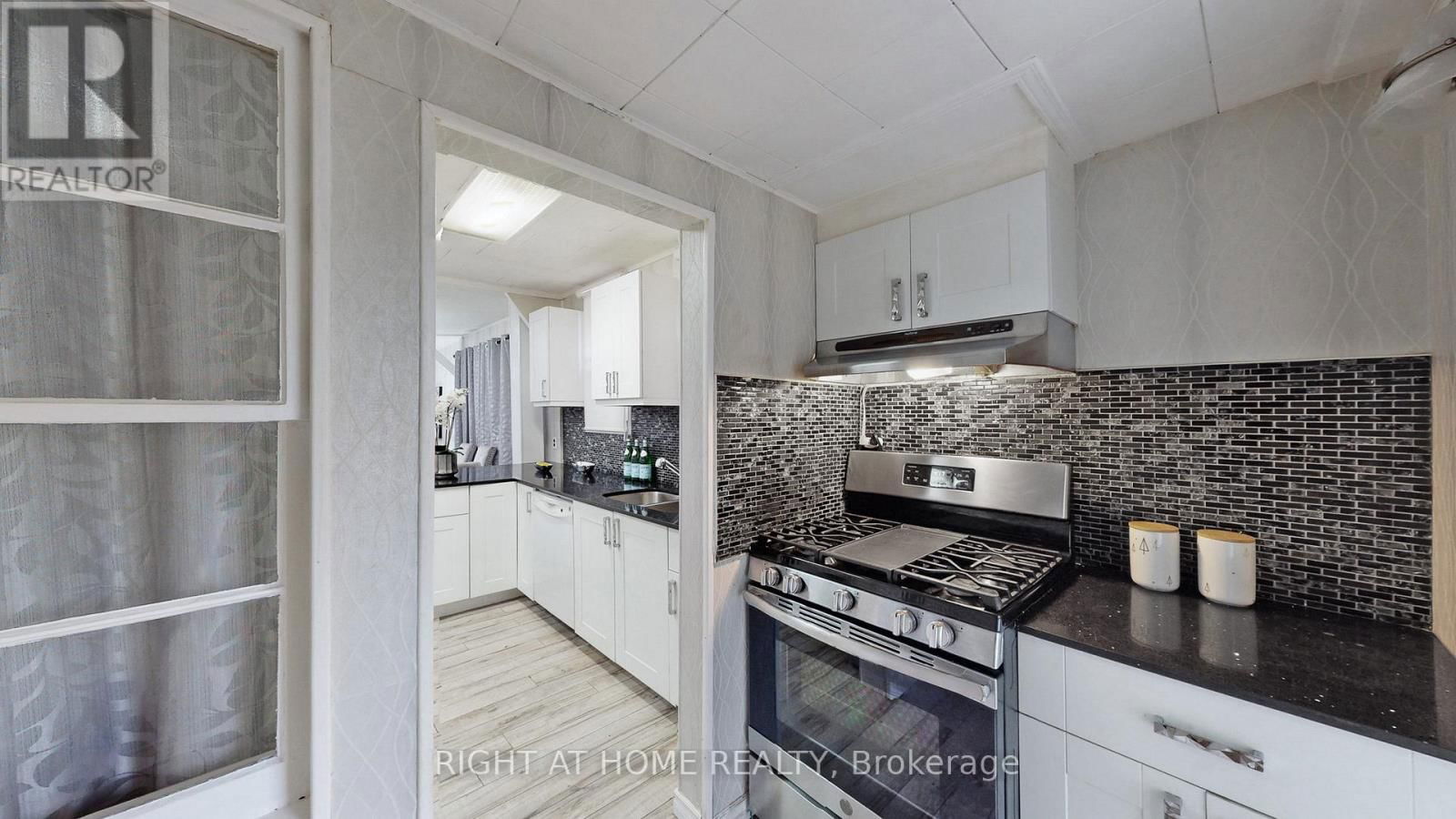 33 MORLAND ROAD Image 10