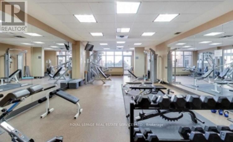 104 - 320 CITY CENTRE DRIVE Image 32