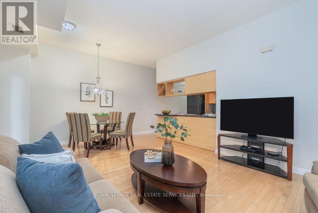 104 - 320 CITY CENTRE DRIVE Image 8