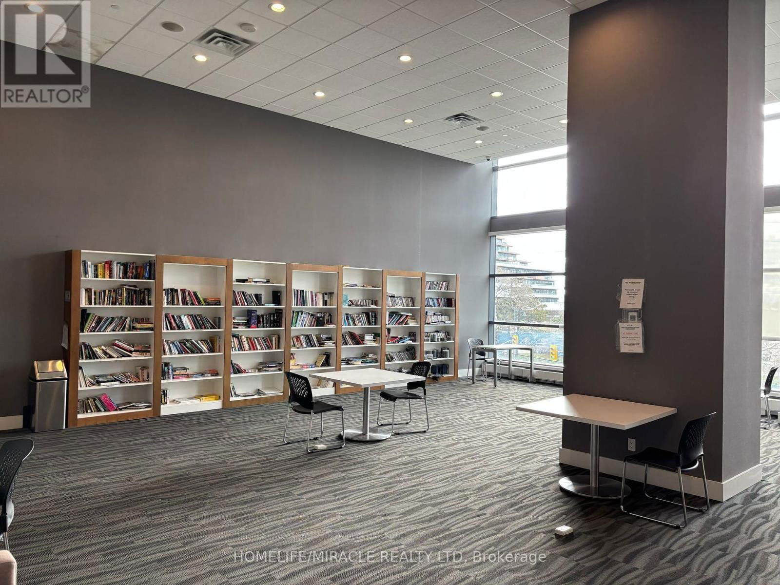 2207 - 2220 LAKE SHORE BOULEVARD WEST Image 39