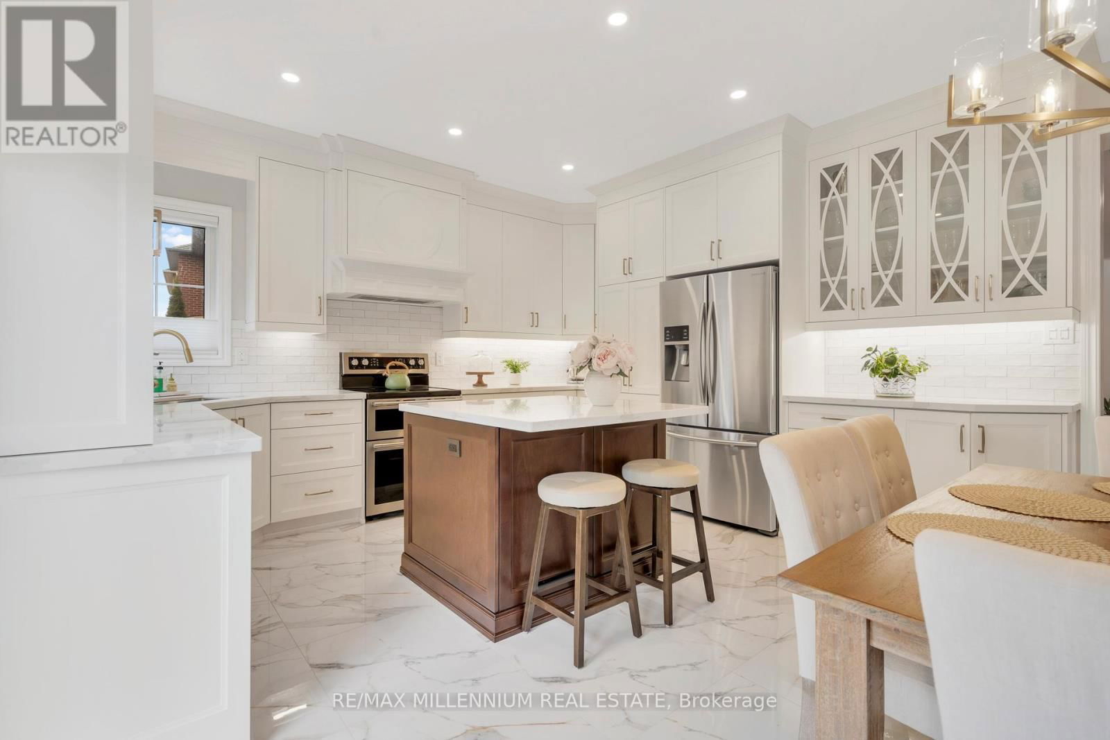 13 BELLEVILLE DRIVE Image 15