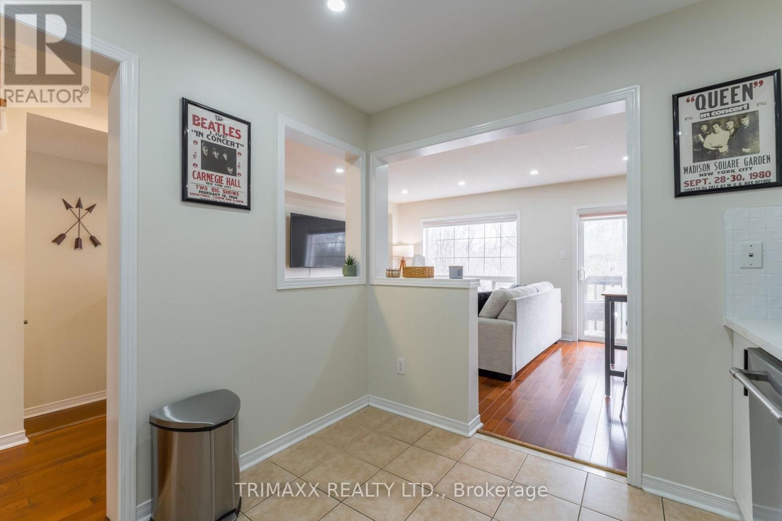 290 - 7360 ZINNIA PLACE Image 35