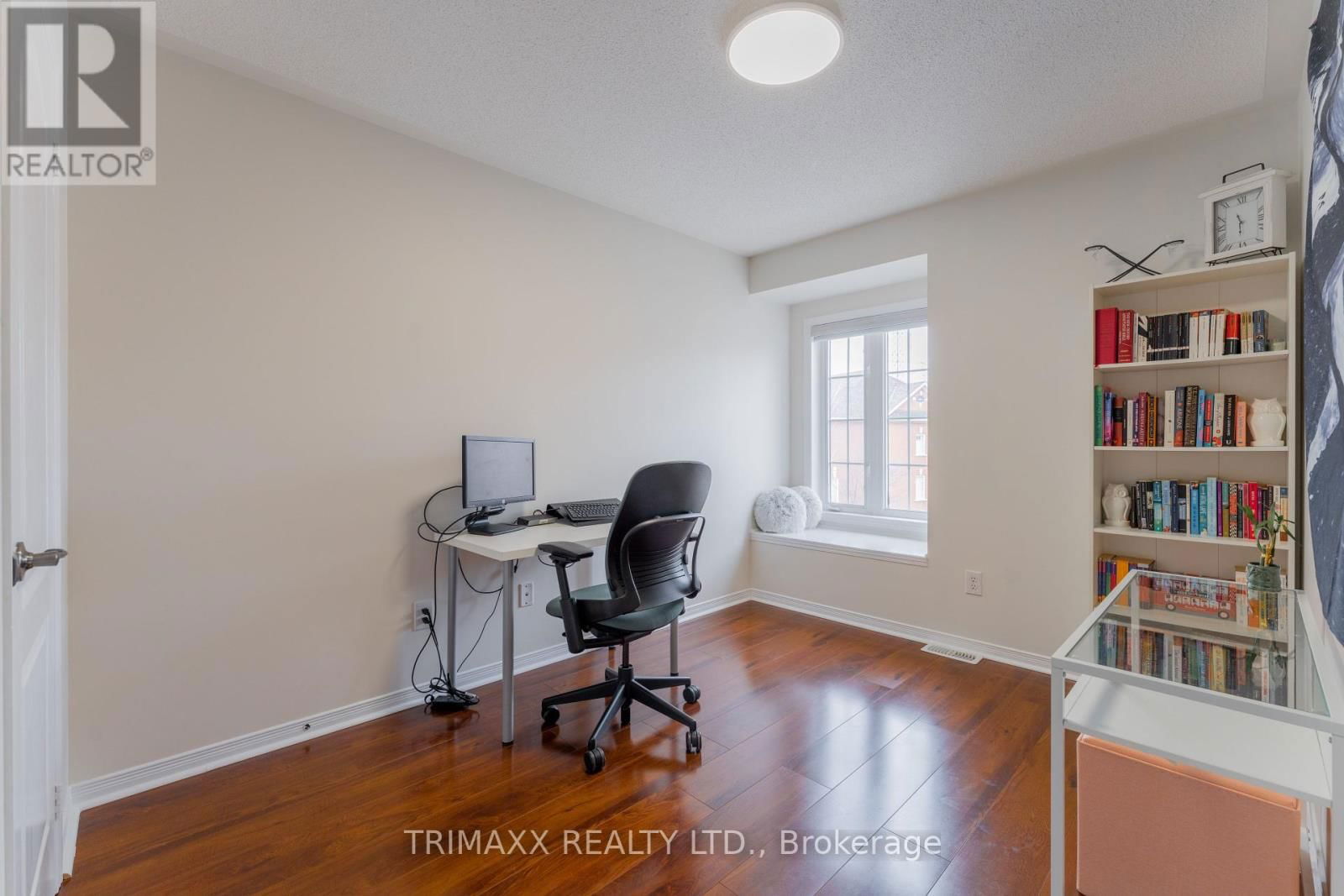 290 - 7360 ZINNIA PLACE Image 36