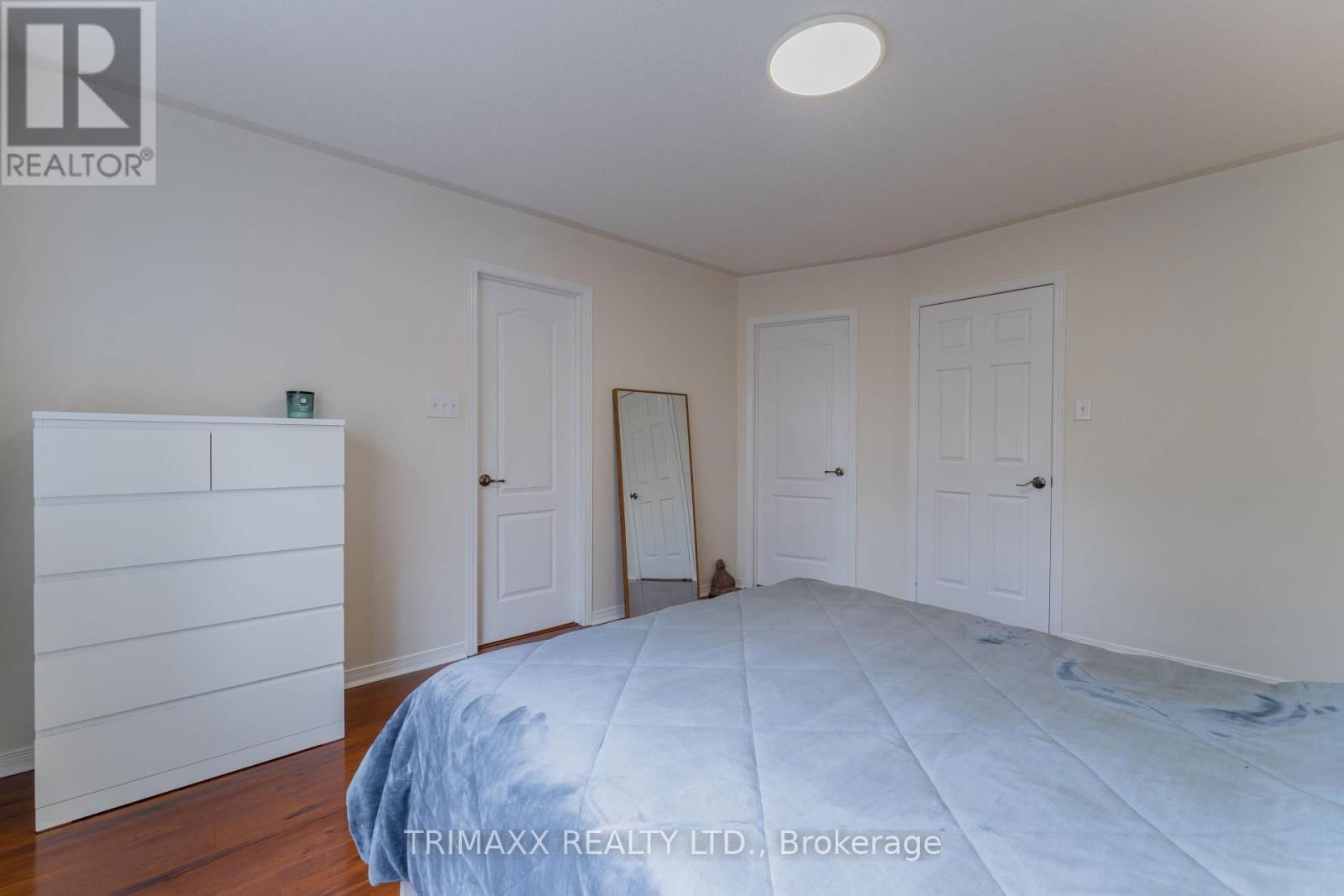 290 - 7360 ZINNIA PLACE Image 41