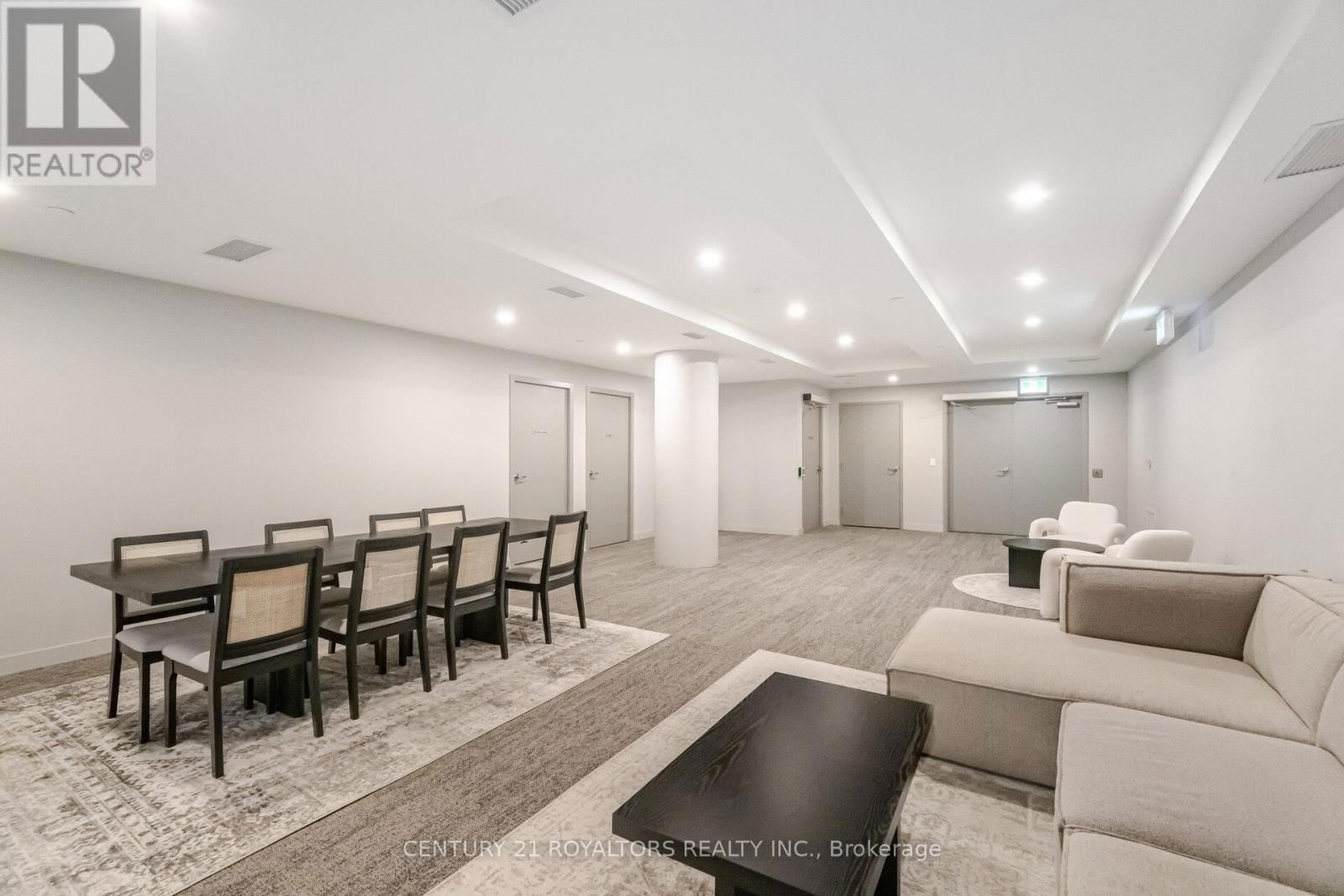 509 - 859 THE QUEENSWAY Image 12