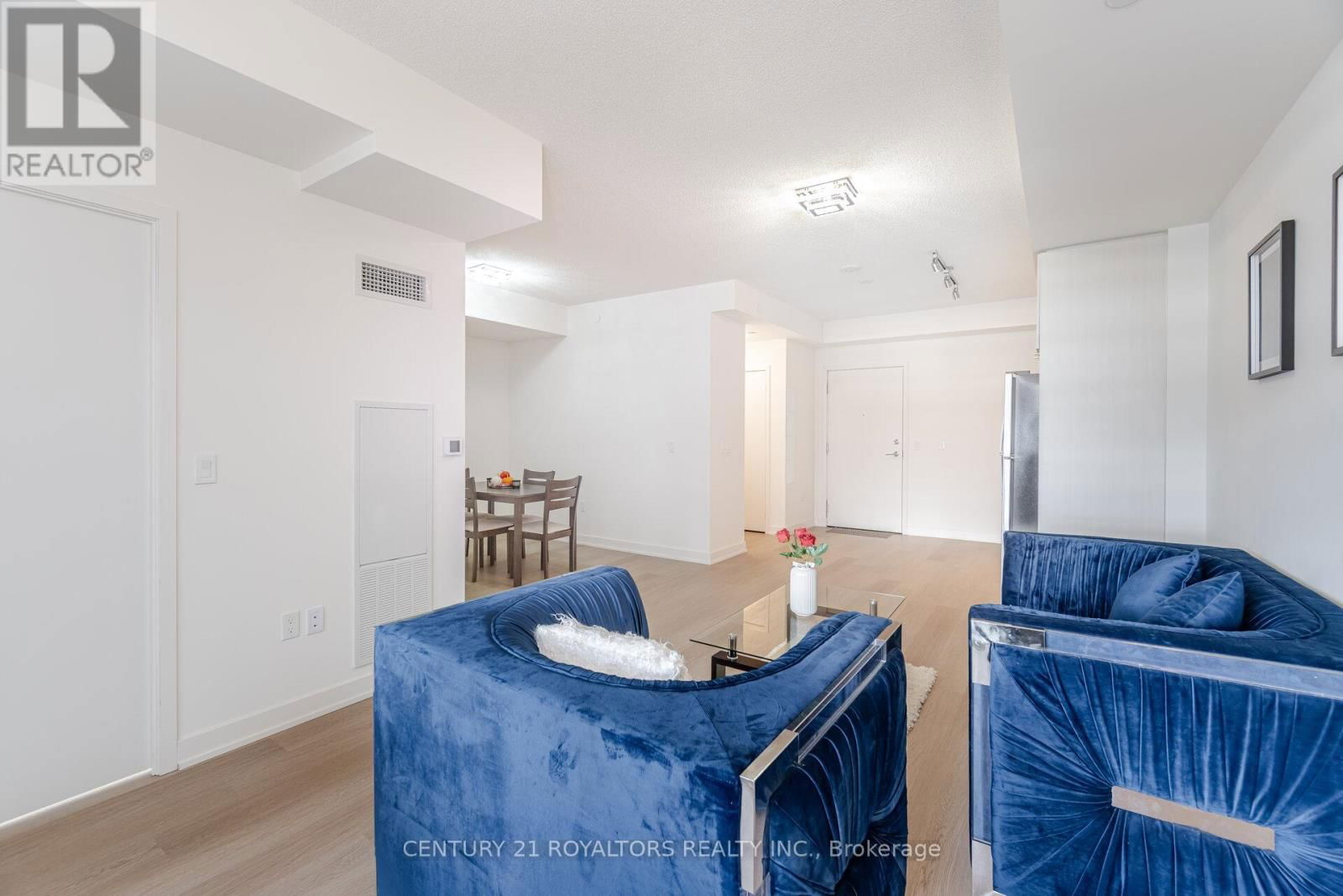 509 - 859 THE QUEENSWAY Image 31