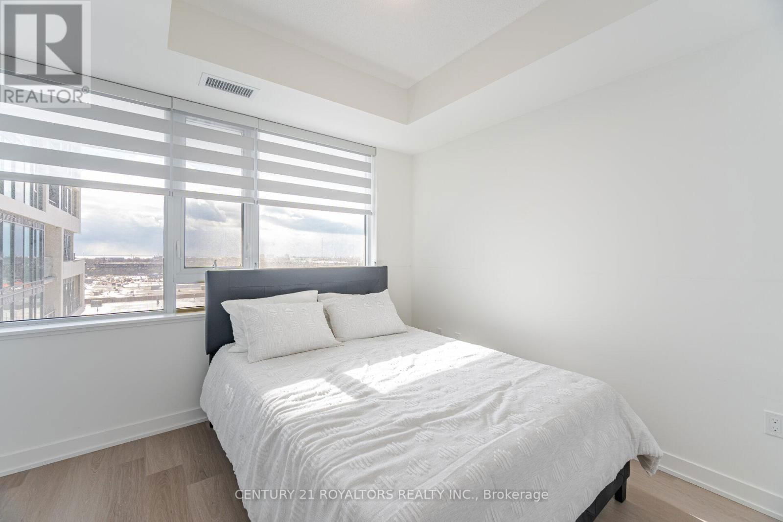 509 - 859 THE QUEENSWAY Image 32