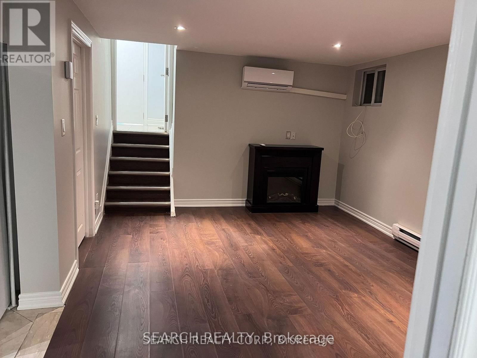 1932 BARSUDA DRIVE Image 15
