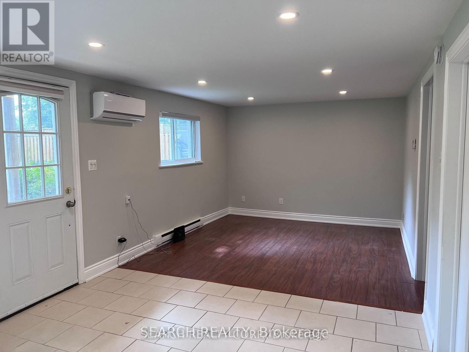 1932 BARSUDA DRIVE Image 6