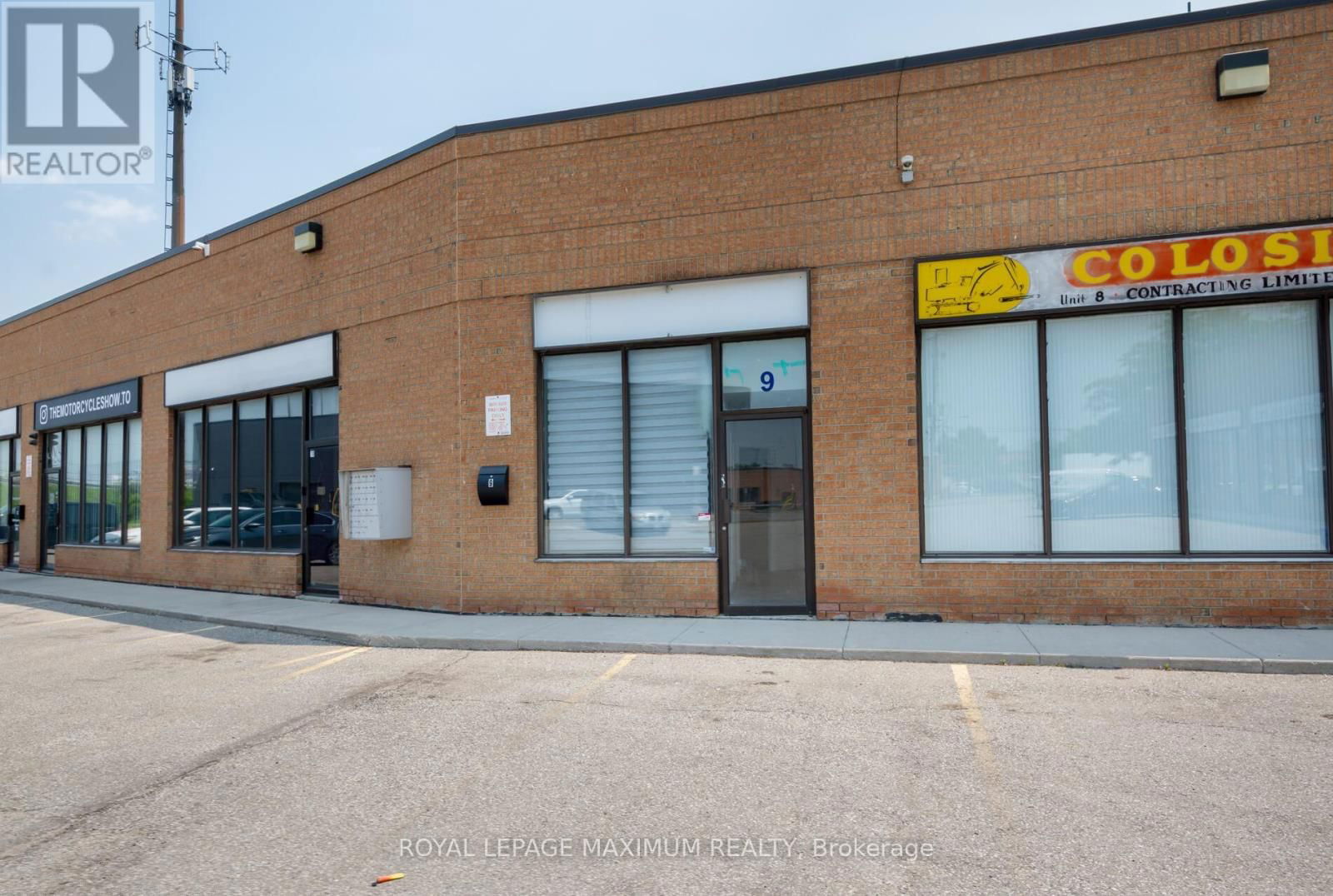 9 - 44 GOODMARK PLACE Image 1