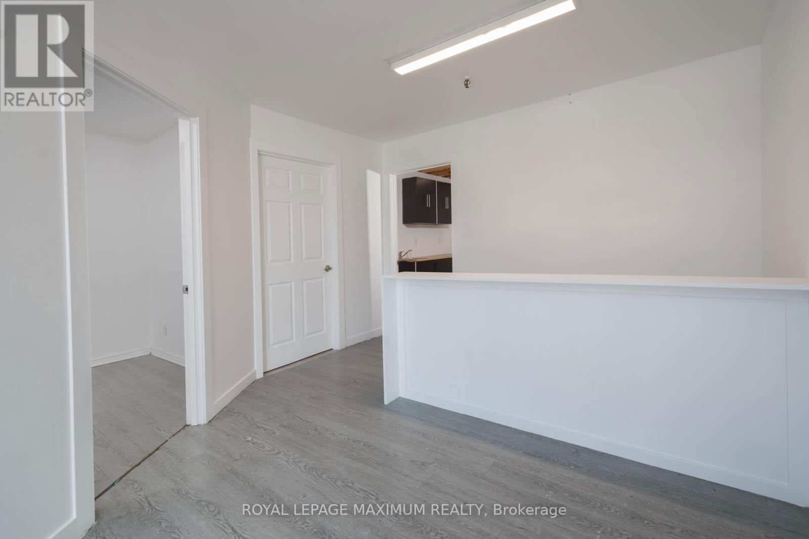 9 - 44 GOODMARK PLACE Image 3