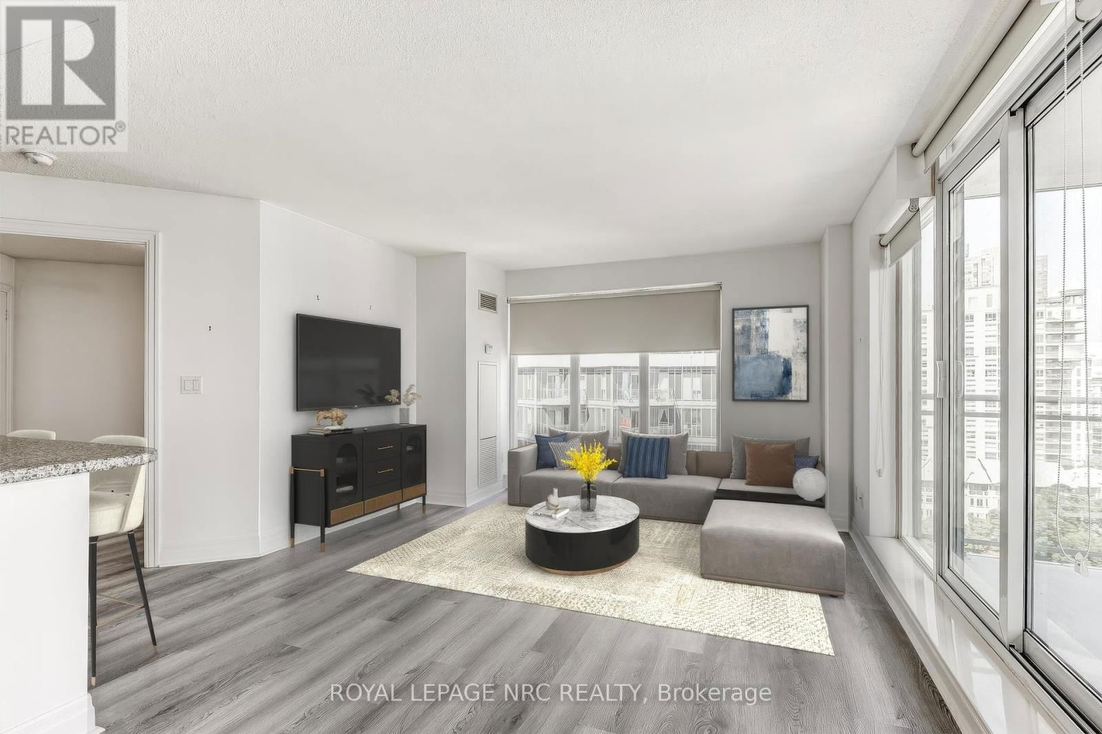 1211 - 2121 LAKESHORE BOULEVARD WEST Image 1