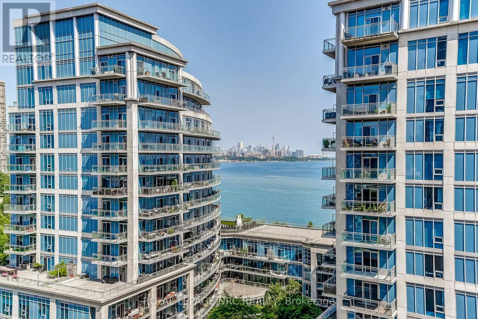 1211 - 2121 LAKESHORE BOULEVARD WEST Image 24