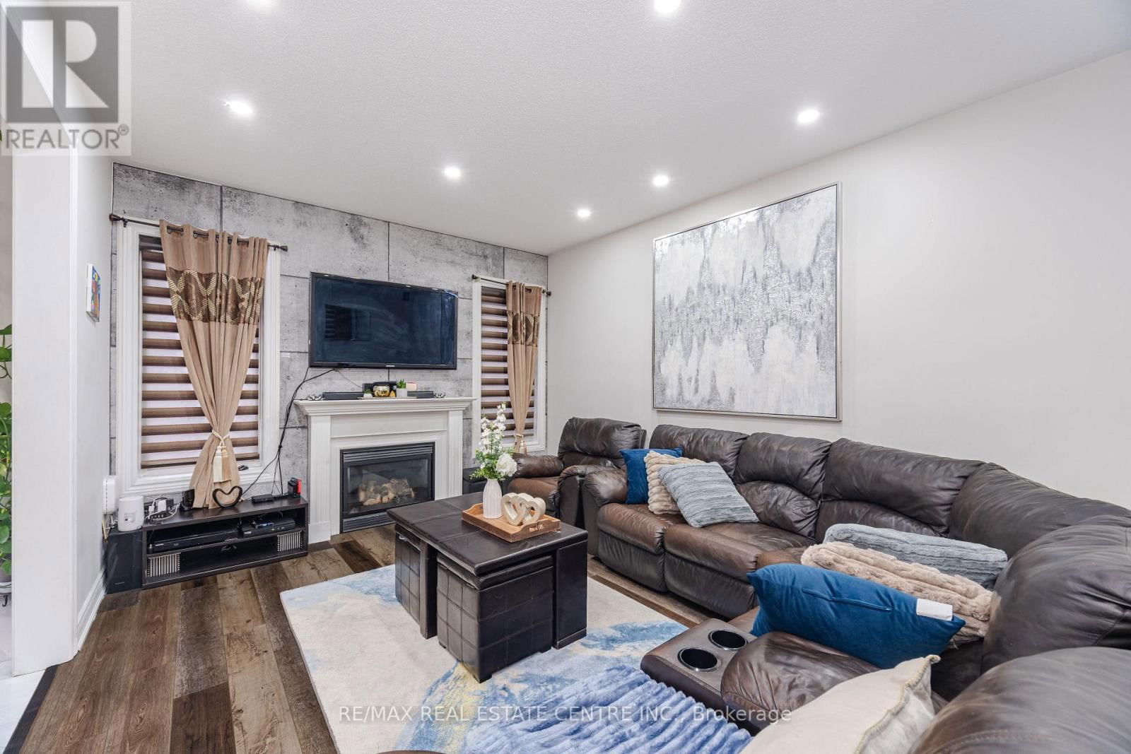 112 CONNOLLY CRESCENT Image 15