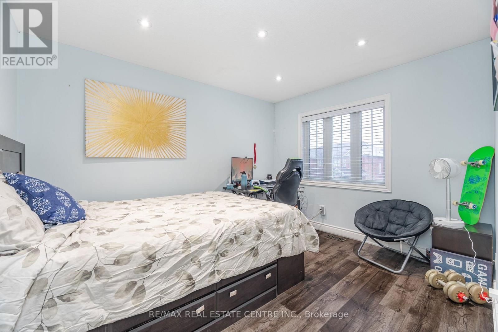 112 CONNOLLY CRESCENT Image 27