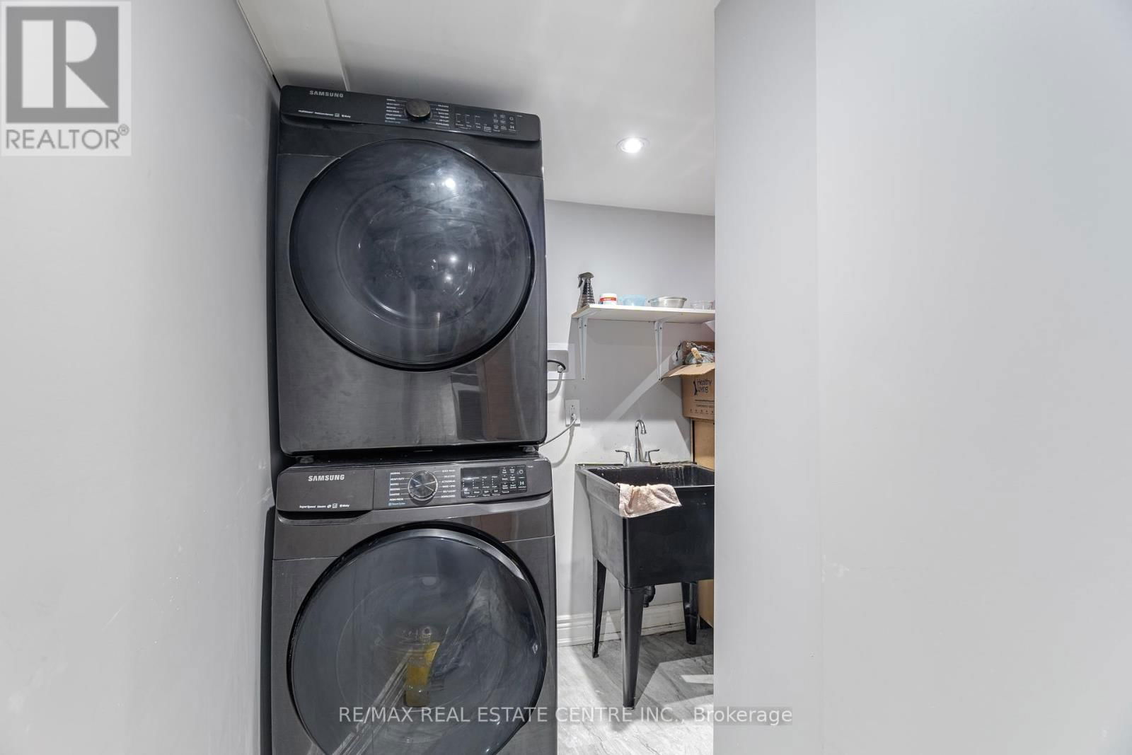 112 CONNOLLY CRESCENT Image 41