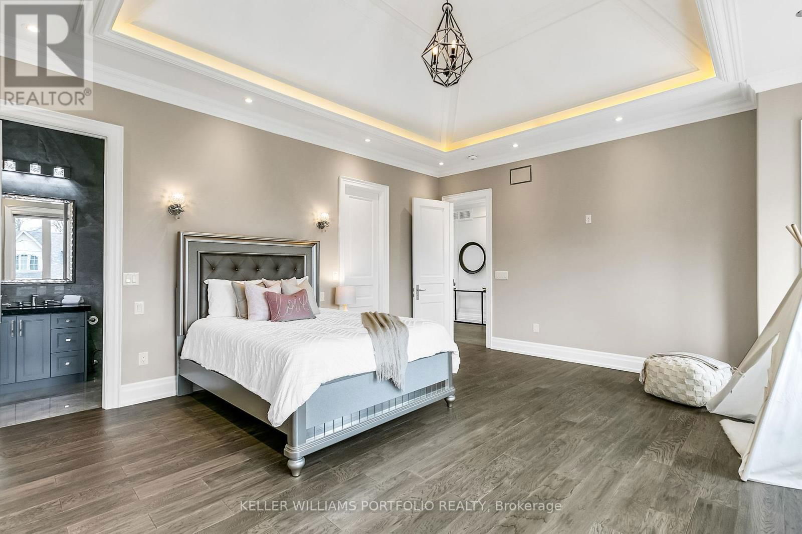 38 SMITHWOOD DRIVE Image 32