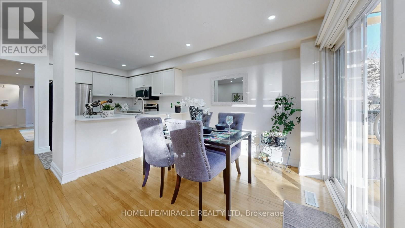 6438 HAMPDEN WOODS ROAD Image 13