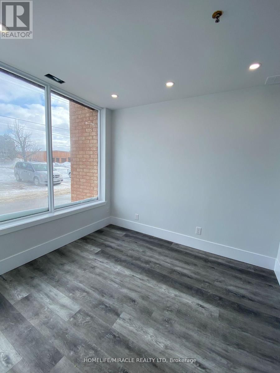 13 - 1365 MIDWAY BOULEVARD Image 2