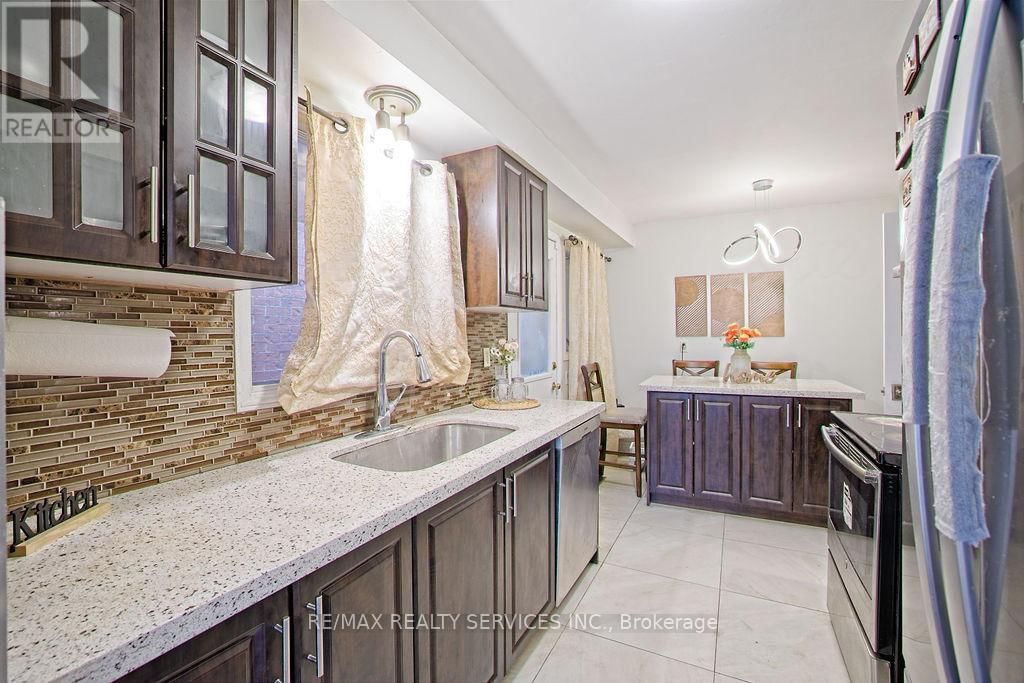 4204 PERIVALE ROAD Image 13