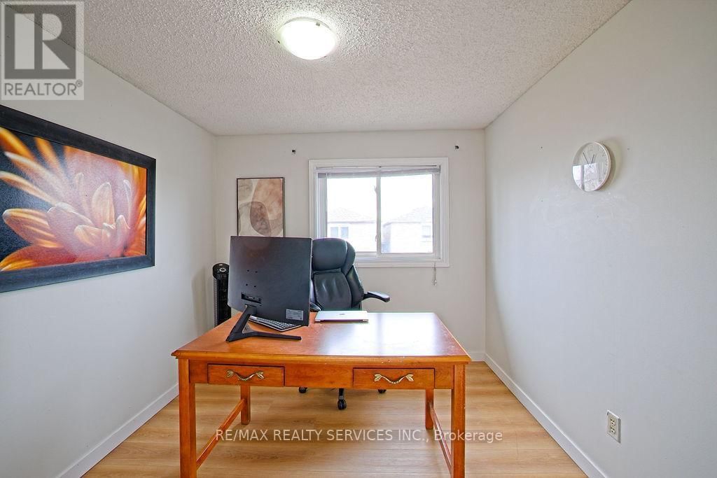 4204 PERIVALE ROAD Image 29