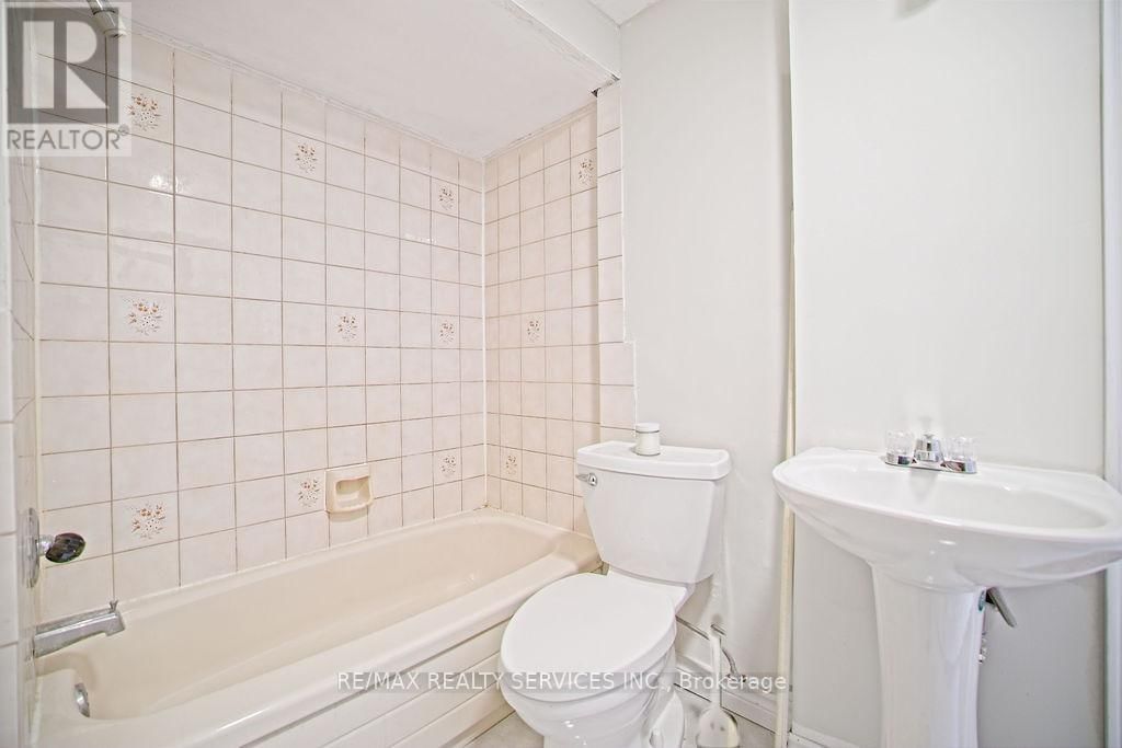 4204 PERIVALE ROAD Image 35