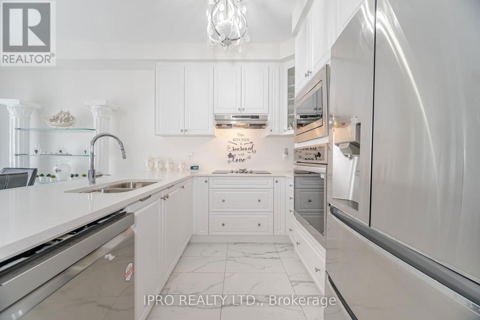 81 MUZZO DRIVE Image 12