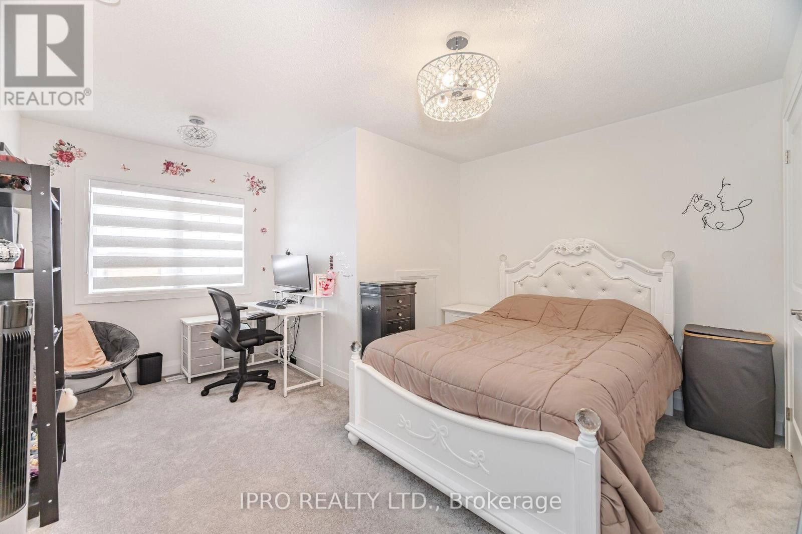 81 MUZZO DRIVE Image 32