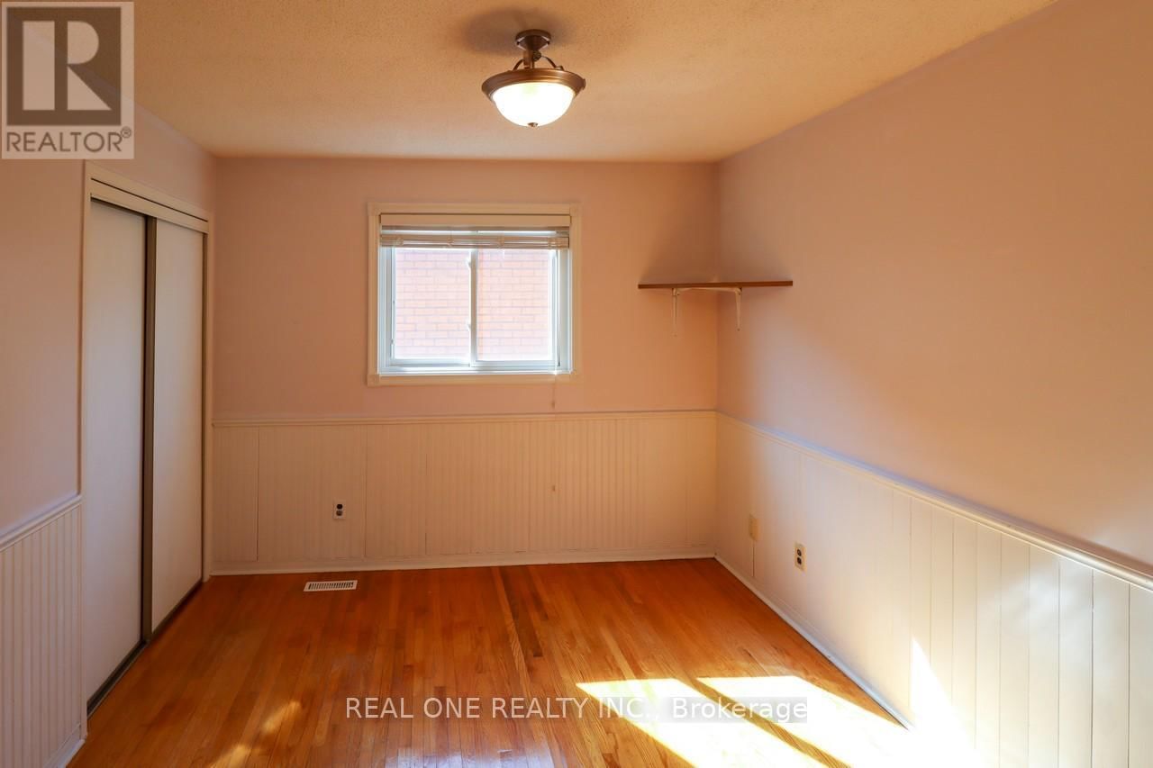 5621 HADDON HALL ROAD Image 24