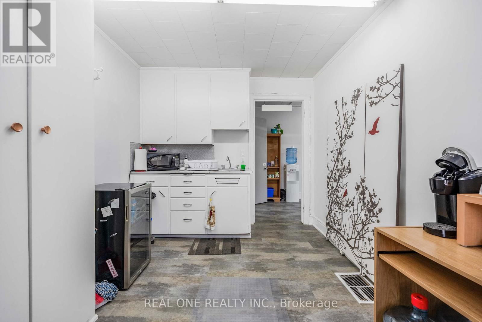 207 MARY STREET Image 21