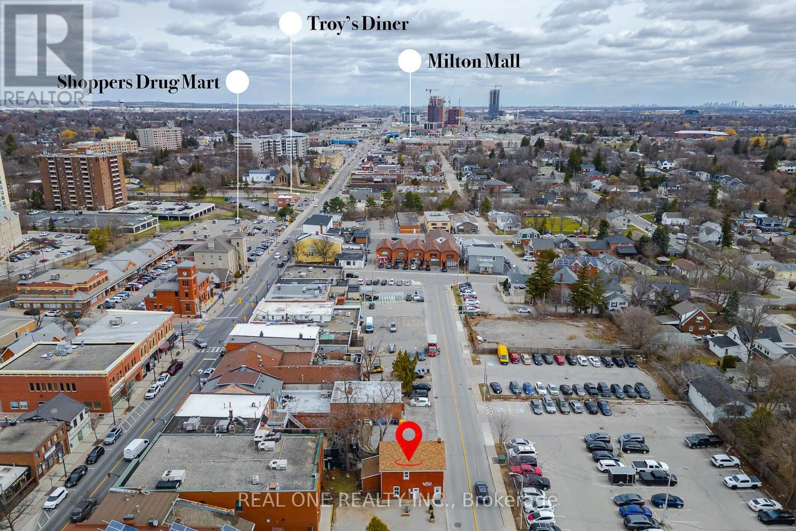 207 MARY STREET Image 32
