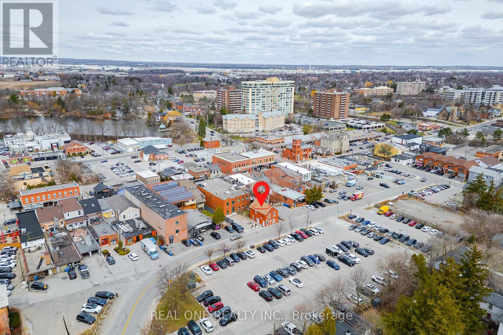 207 MARY STREET Image 33