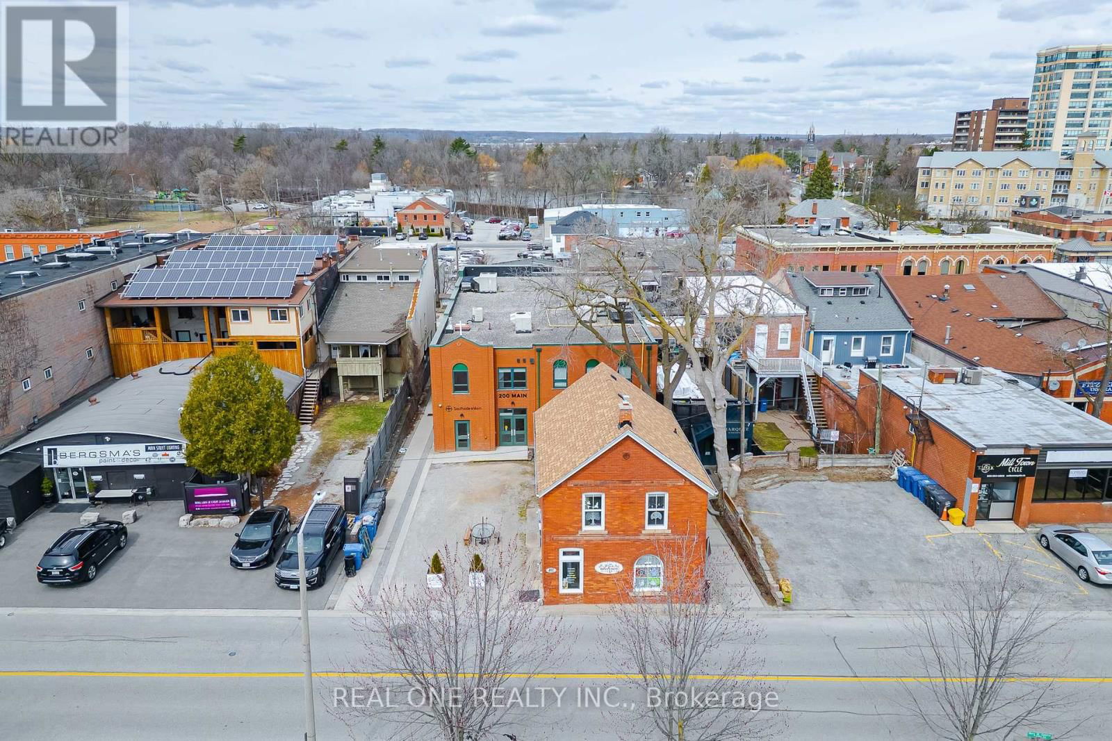 207 MARY STREET Image 4