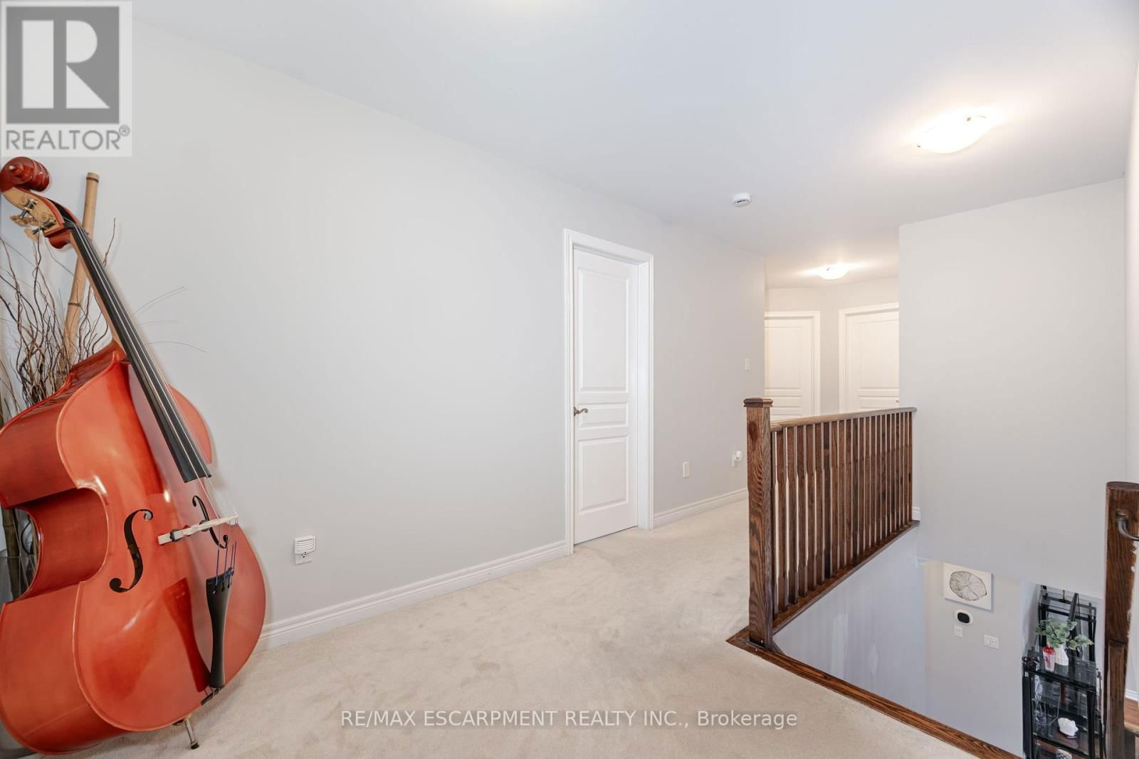 31 VANDERBRINK DRIVE Image 17
