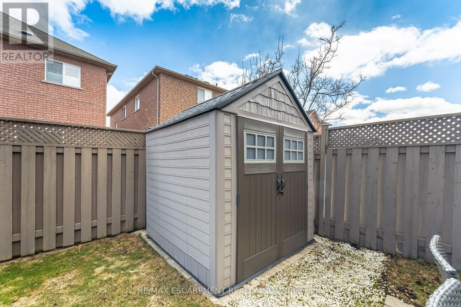 31 VANDERBRINK DRIVE Image 48