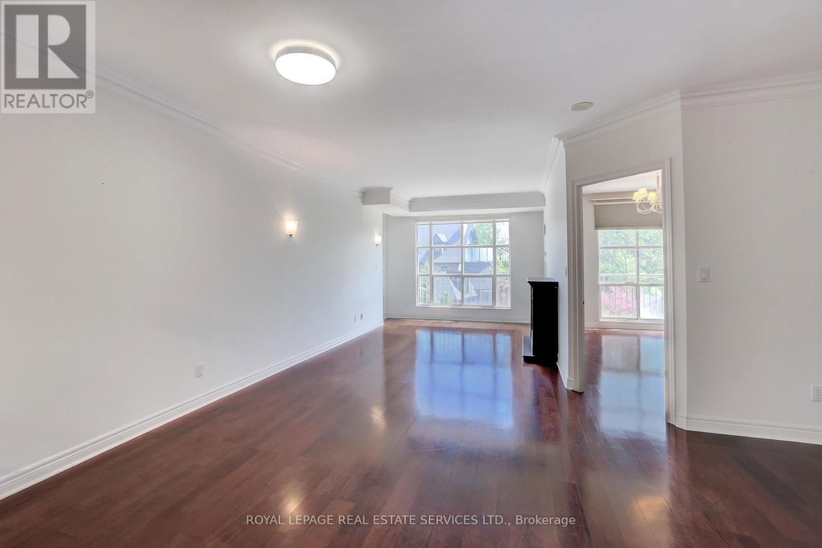 303 - 3085 BLOOR STREET WEST Image 7