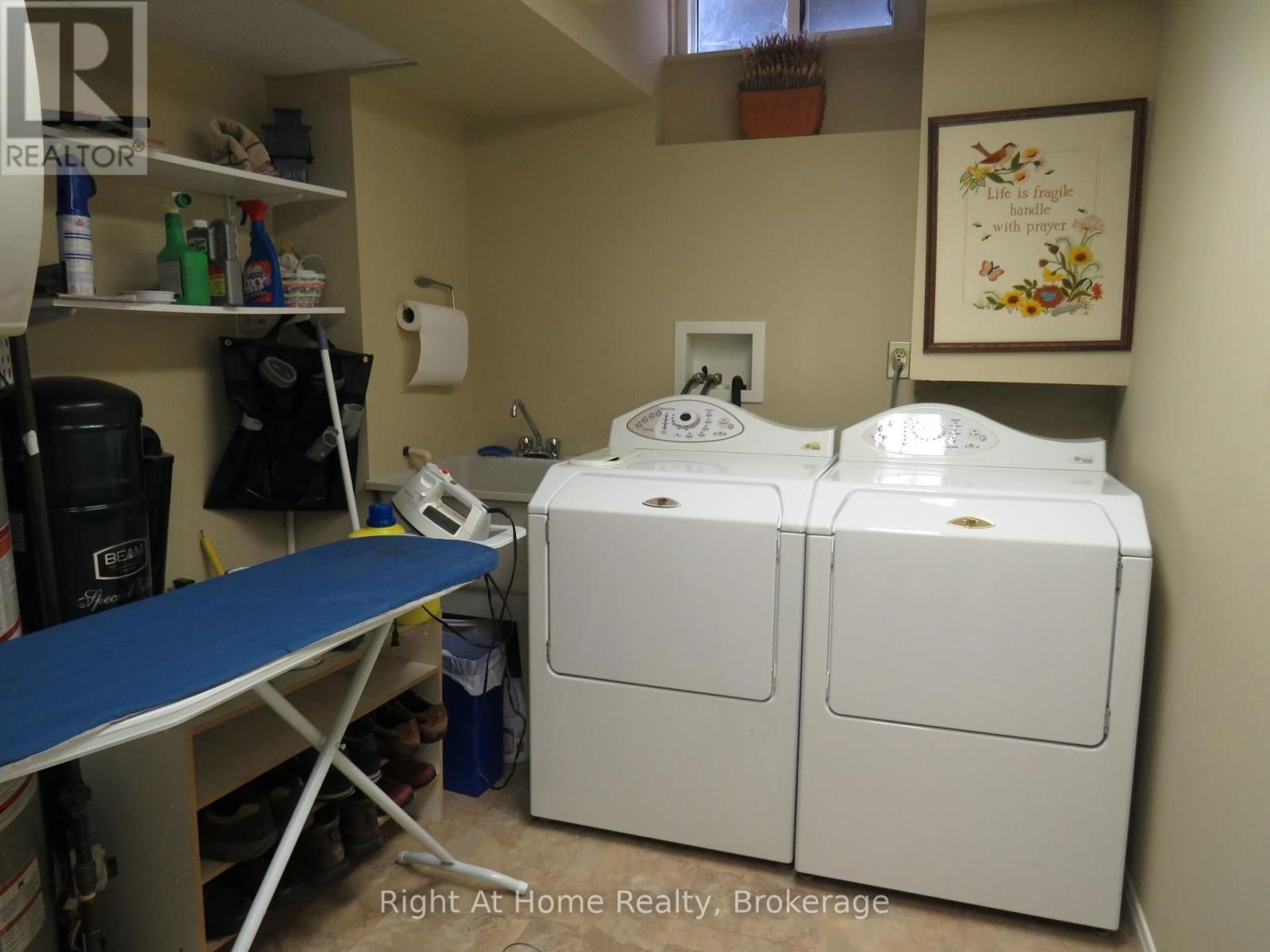 2325 DEVON ROAD Image 36