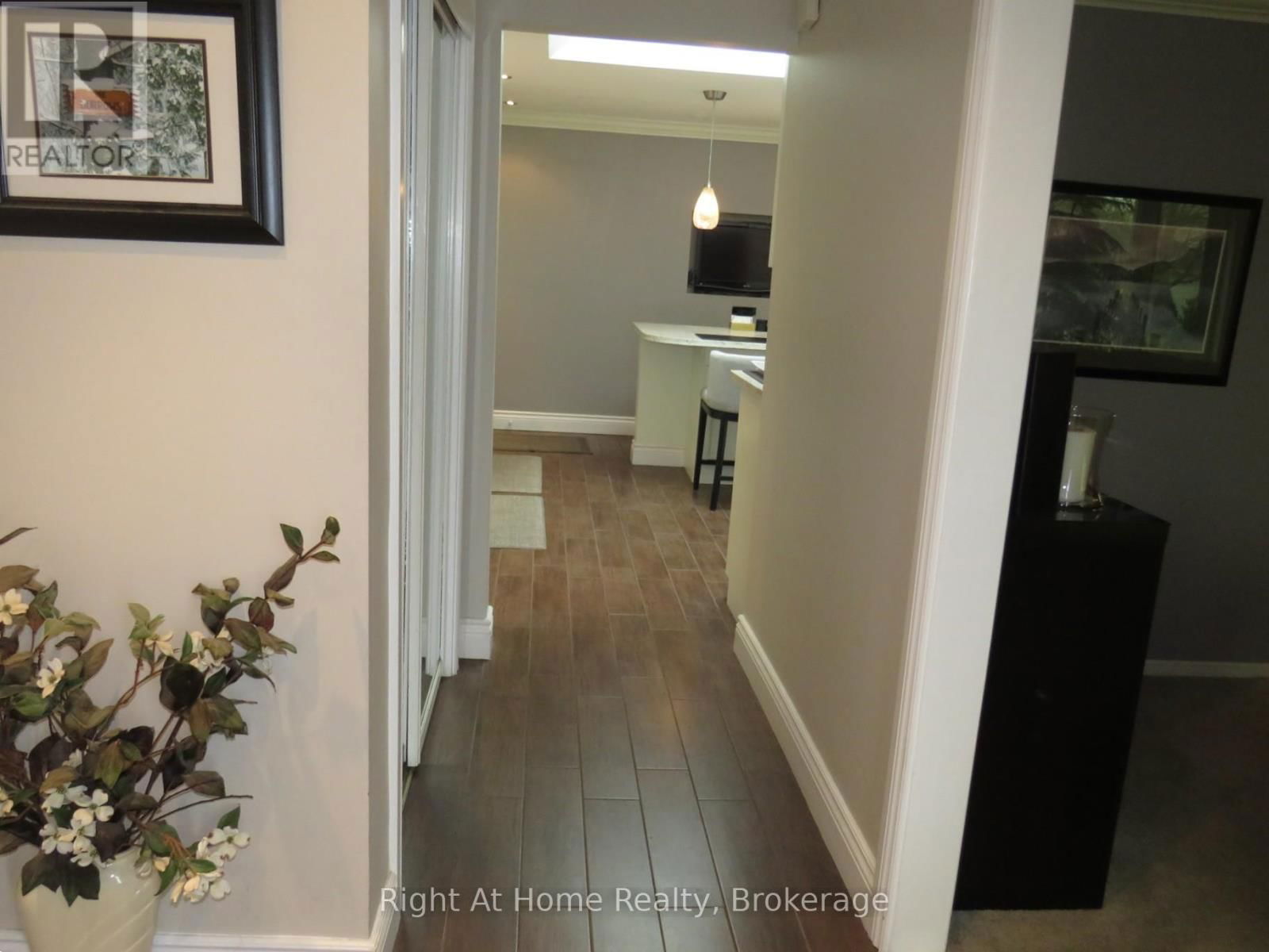 2325 DEVON ROAD Image 5